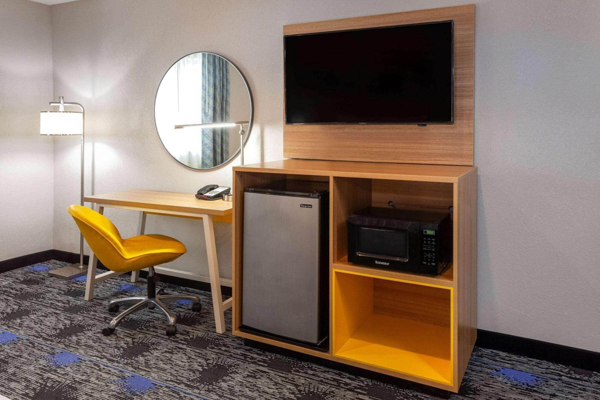 Days Inn By Wyndham Wooster Extérieur photo