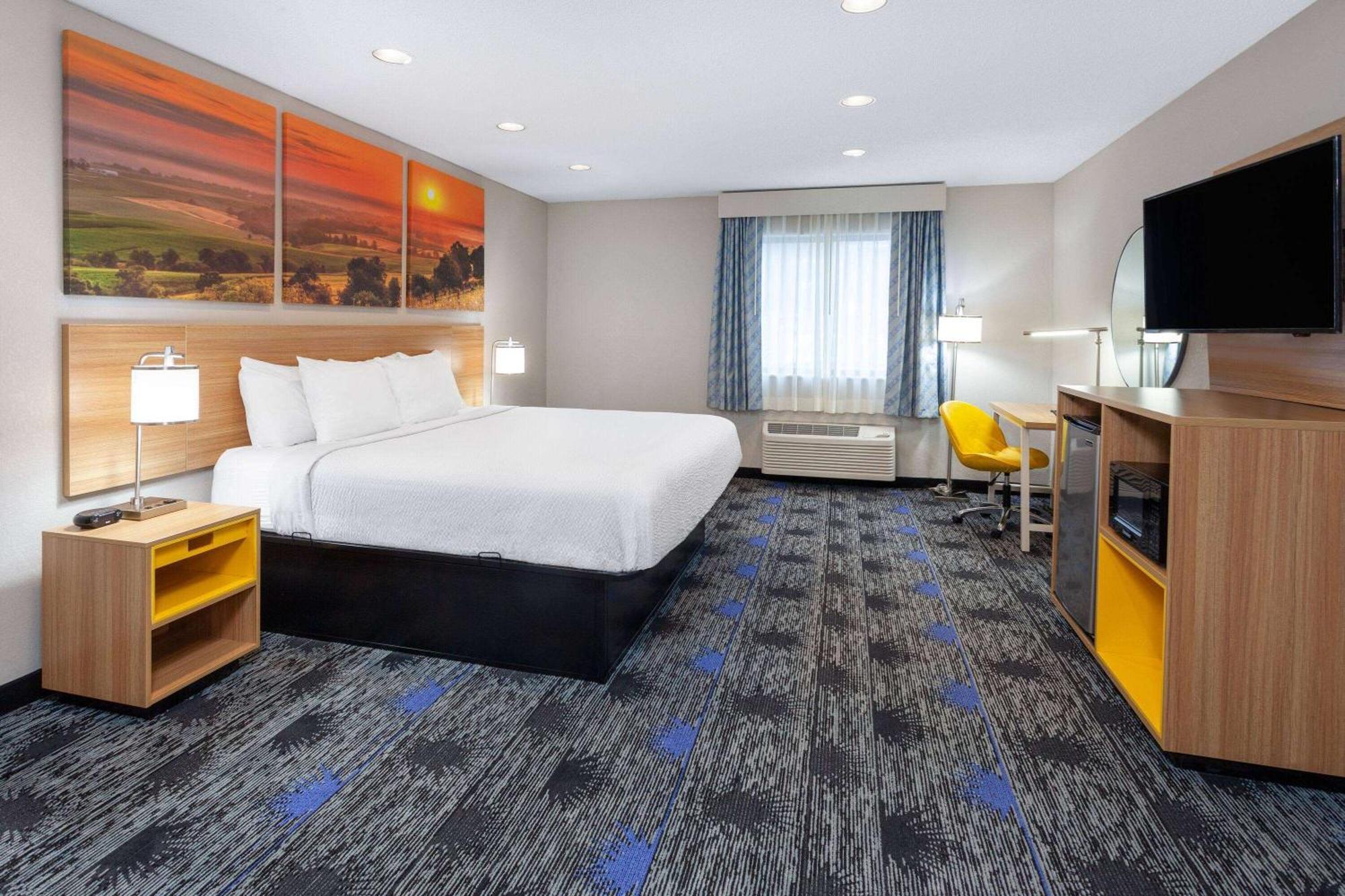 Days Inn By Wyndham Wooster Extérieur photo